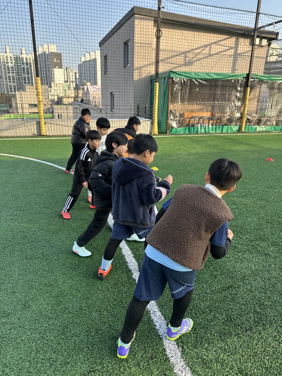 어썸풋볼아카데미 공지,사진공유-화요일 1.2학년부 4시20분타임-75398893728.jpg